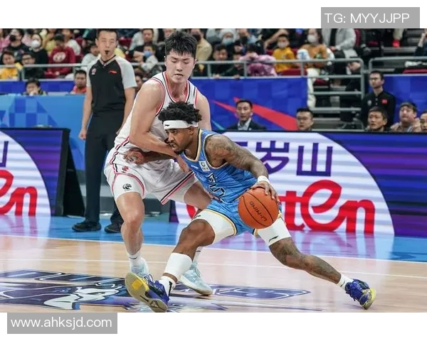 CBA赛程直播广州队对阵北京队精彩对决全程回顾与分析